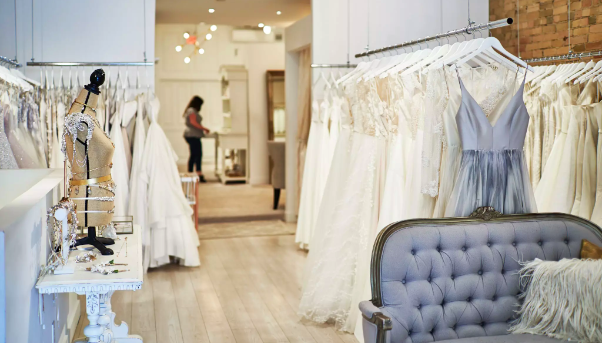 Best Bridal Stores Online (Affodable Bridal Shops ) 2022